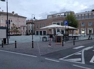 italy/romagna/landmark/piazza-john-fitzgerald-kennedy