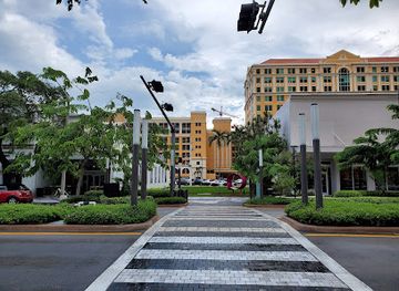 florida/miami/coral-gables/landmark/miracle-mile-downtown-coral-gables
