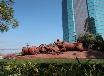 indonesia/surabaya/landmark/karapan-sapi-statue