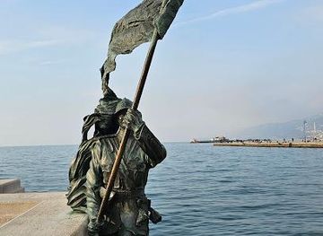 slovenia/coastal-karst/landmark/le-ragazze-di-trieste