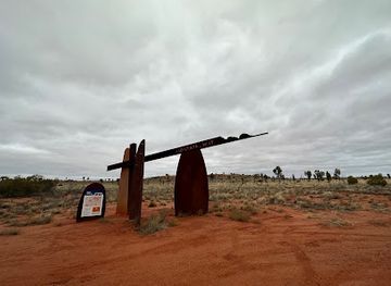 australia/red-centre/landmark/red-centre-way-information-board