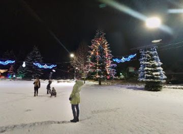 armenia/tsaghkadzor/landmark/tsaghkunyats-square