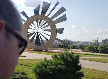 iowa/des-moines/east-village/landmark/japanese-bell-of-peace-friendship