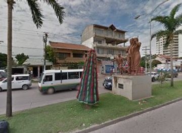 bolivia/chiquitania/landmark/la-familia-chiquitana