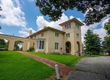 north-carolina/coastal-plain/landmark/blandwood-museum