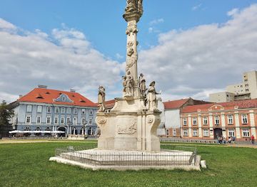 romania/timis/landmark/holy-trinity-statue