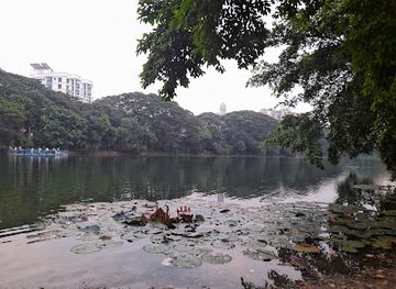 bangladesh/dhaka/dhanmondi/landmark/32-no-lake