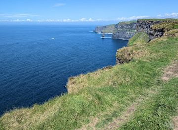 ireland/the-burren/landmark/cliffs-of-moher-experience