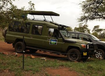 rwanda/northern-province/landmark/first-class-tours