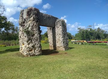 tonga/eua/landmark/maka-fa-akinanga