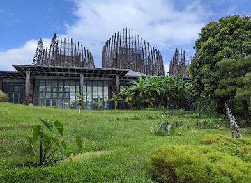 new-caledonia/la-foa/landmark/tjibaou-cultural-centre