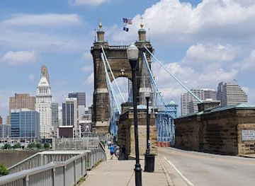 ohio/southeast-ohio/landmark/john-a-roebling-suspension-bridge