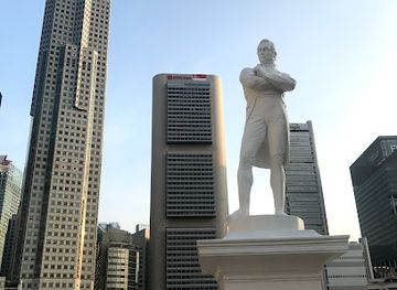 singapore/chinatown/landmark/statue-of-sir-stamford-raffles