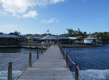 honduras/yoro-region/landmark/the-buccaneer