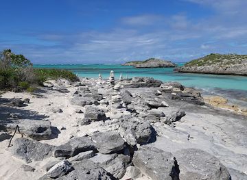 turks-and-caicos-islands/north-caicos/landmark/island-tours-excursions-turks-caicos-tour-center