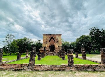 thailand/sukhothai/landmark/wat-thraphang-thong-lang