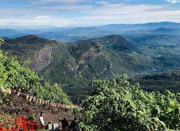 sri-lanka/adam-s-peak/landmark/mahagiridambaya