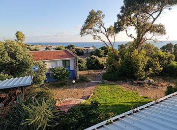 israel/rosh-hanikra/landmark/rosh-hanikra-holiday-village