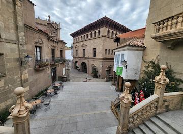 spain/barcelona/poble-sec/landmark/poble-espanyol