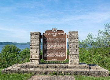 wisconsin/southwest-wisconsin/landmark/wisconsin-state-historical-marker-22-site-of-fort-st-antoine