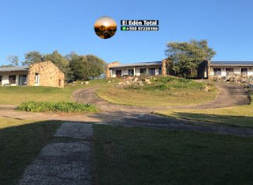 uruguay/sierra-de-los-caracoles/landmark/el-eden-total-villa-eden-casas-de-campo