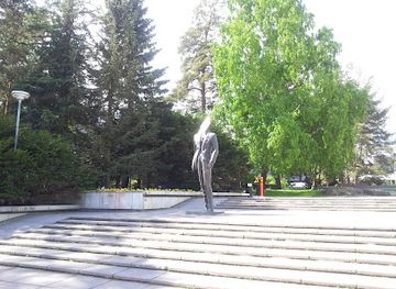 finland/espoo/tapiola/landmark/dazzled-by-tapio-junno