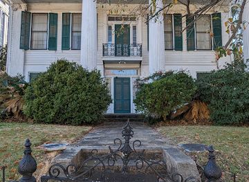 alabama/river-region/landmark/the-dowe-houses