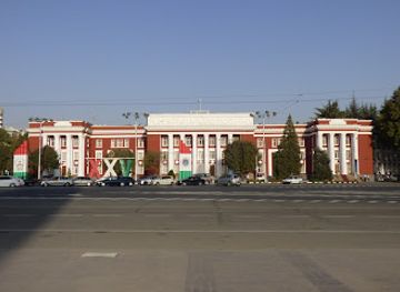 tajikistan/khatlon-region/landmark/parliament-of-the-republic-of-tajikistan
