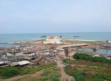 ghana/elmina/landmark/ahomka-fie