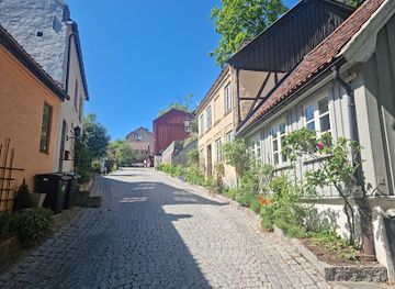 norway/ostlandet/landmark/damstredet-and-telthusbakken