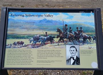 montana/the-lewis-and-clark-national-forest/landmark/lewis-and-clark-national-historic-trail-marker