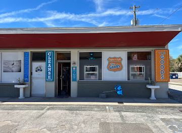 florida/tampa/seminole-heights/landmark/the-goods-coffee-gifts