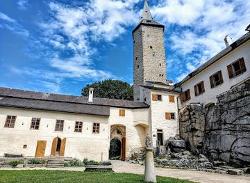 czechia/vysocina/landmark/hrad-rostejn