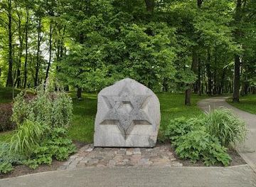 latvia/sigulda/landmark/old-jewish-cemetery