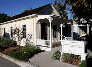 california/santa-monica/ocean-park/landmark/shotgun-house