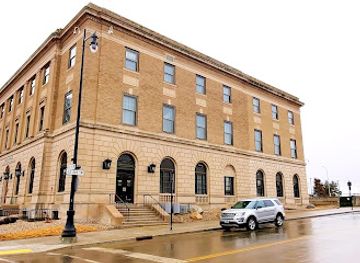 north-dakota/minot/landmark/honorable-bruce-m-van-sickle