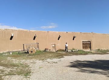 new-mexico/enchanted-circle/landmark/hacienda-de-los-martinez-museum