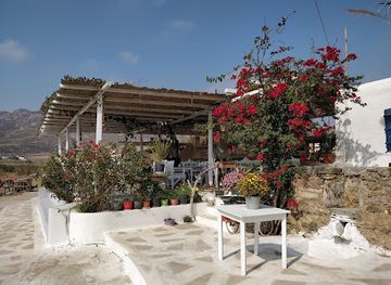 greece/mykonos/landmark/mykonos-vioma-organic-farm