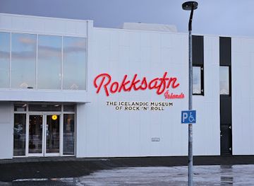 iceland/southern-peninsula/landmark/hljomaholl