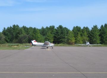 wisconsin/madeline-island/landmark/madeline-island-airport