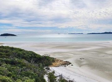 australia/airlie-beach/landmark/whitsunday-adventurer