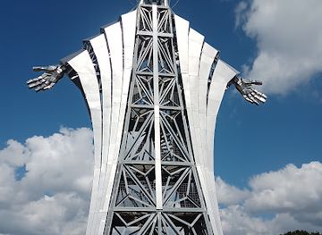 romania/harghita/landmark/heart-of-jesus-statue