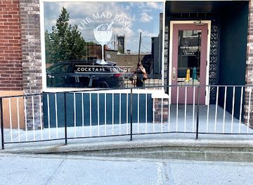 vermont/rutland/landmark/the-mad-rose