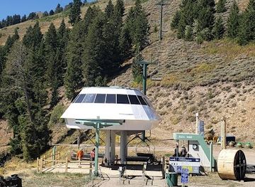 idaho/ketchum/landmark/roundhouse-express-gondola