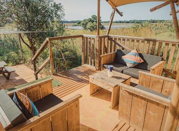 south-africa/hluhluwe-imfolozi-park/landmark/hluhluwe-bush-camp