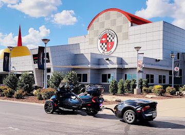 kentucky/bowling-green/landmark/national-corvette-museum
