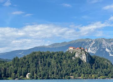 slovenia/coastal-karst/landmark/to-do-in-slovenia