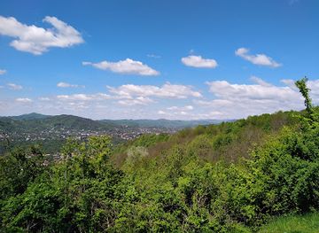 romania/prahova/landmark/crucea-din-cornu