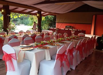 saint-lucia/castries/landmark/waterfront-gardens-restaurant