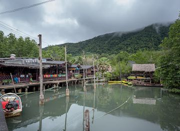 thailand/koh-chang/landmark/salak-khok-boat-tour
